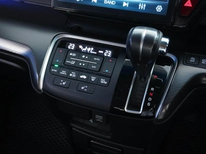 Минивэн Honda Stepwgn 2017 года, 3179090 рублей, Москва