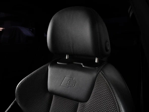 Седан Audi A4 2018 года, 2520000 рублей, Тюмень