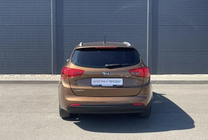 Универсал Kia Ceed 2016 года, 1115000 рублей, Солонцы
