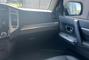Внедорожник Mitsubishi Pajero 2015 года, 2290000 рублей, Солонцы