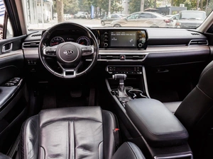 Седан Kia K5 2021 года, 2119000 рублей, Большой Сочи