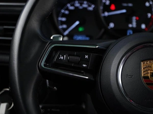 Внедорожник Porsche Macan 2022 года, 7099077 рублей, Москва