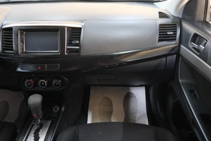 Седан Mitsubishi Lancer 2007 года, 849000 рублей, Омск