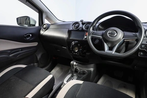 Хетчбэк Nissan Note 2017 года, 1089000 рублей, Новосибирск