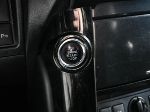 Внедорожник Toyota Land Cruiser Prado 2013 года, 3349000 рублей, Кирилловка