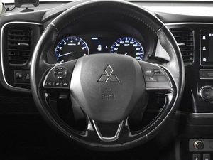 Внедорожник Mitsubishi Outlander 2019 года, 1879900 рублей, Казань