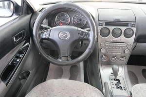 Седан Mazda 6 2004 года, 639000 рублей, Омск