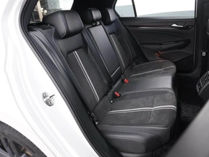 Хетчбэк Volkswagen Golf 2022 года, 3198444 рублей, Москва