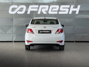 Седан Hyundai Solaris 2015 года, 799000 рублей, Краснодар