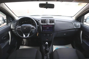 Хэтчбек Renault Sandero 2018 года, 1060000 рублей, Мирное