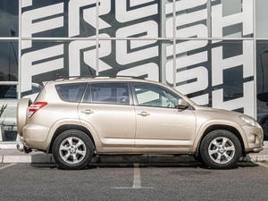 Внедорожник Toyota RAV4 2009 года, 1230000 рублей, Краснодар