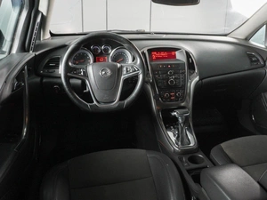 Хетчбэк Opel Astra 2010 года, 719000 рублей, Минеральные Воды