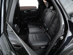 Внедорожник Porsche Cayenne 2017 года, 5349000 рублей, Москва