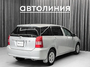 Минивэн Toyota Wish 2003 года, 800000 рублей, Красноярск