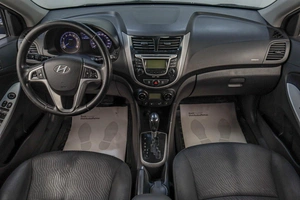 Седан Hyundai Solaris 2011 года, 849000 рублей, Челябинск