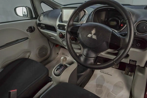 Хетчбэк Mitsubishi i 2012 года, 549000 рублей, Челябинск