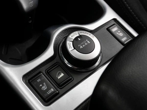 Внедорожник Nissan X-Trail 2016 года, 1899000 рублей, Тюмень