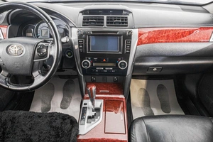 Седан Toyota Camry 2012 года, 1599000 рублей, Барнаул