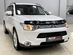 Внедорожник Mitsubishi Outlander 2012 года, 1417000 рублей, Солонцы