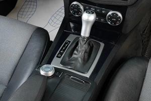 Седан Mercedes-benz C-класс 2011 года, 1369000 рублей, Тюмень