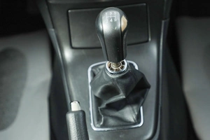 Седан Toyota Avensis 2006 года, 729000 рублей, Новосибирск