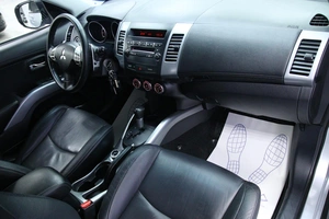 Внедорожник Mitsubishi Outlander 2010 года, 1378000 рублей, Солонцы