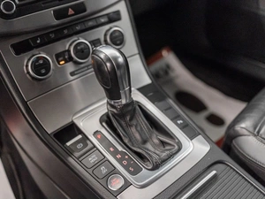 Седан Volkswagen Passat CC 2012 года, 1350000 рублей, Красноярск