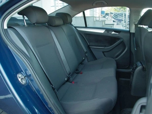 Седан Volkswagen Jetta 2013 года, 990000 рублей, Владимир