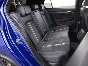 Хетчбэк Volkswagen Golf 2022 года, 2798444 рублей, Москва
