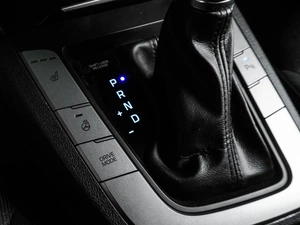 Седан Hyundai Elantra 2018 года, 1539000 рублей, Воронеж