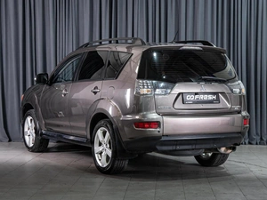 Внедорожник Mitsubishi Outlander 2010 года, 970000 рублей, Волгоград
