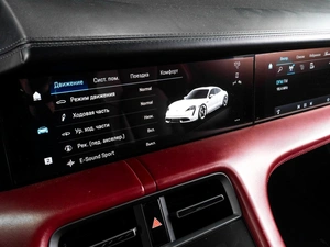 Седан Porsche Taycan 2020 года, 7639000 рублей, Тюмень