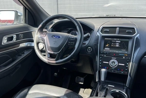 Внедорожник Ford Explorer 2016 года, 2330000 рублей, Солонцы