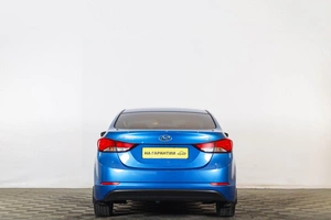 Седан Hyundai Elantra 2015 года, 1199000 рублей, Тюмень