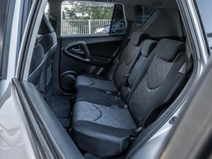 Внедорожник Toyota RAV4 2012 года, 1195000 рублей, Ставрополь