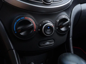 Хетчбэк Hyundai Solaris 2013 года, 970000 рублей, Волгоград
