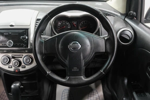 Хетчбэк Nissan Note 2005 года, 409000 рублей, Новокузнецк