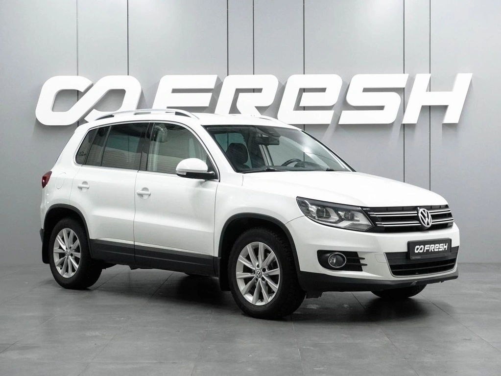 Внедорожник Volkswagen Tiguan 2014 года, 1569000 рублей, Воронеж