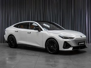 Лифтбек Changan UNI-V 2023 года, 2099000 рублей, Тюмень