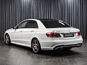 Седан Mercedes-benz E-класс 2013 года, 2300000 рублей, Ставрополь