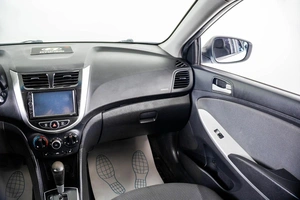 Седан Hyundai Solaris 2012 года, 529000 рублей, Пермь