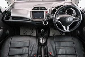 Хетчбэк Honda Fit 2009 года, 699000 рублей, Красноярск