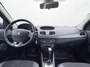 Седан Renault Fluence 2013 года, 899000 рублей, Орёл