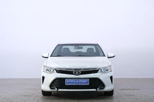 Седан Toyota Camry 2016 года, 1879000 рублей, Омск