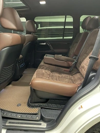 Внедорожник Toyota Land Cruiser 2016 года, 4890000 рублей, Красноярск