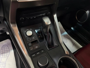 Внедорожник Lexus NX 2017 года, 2429000 рублей, Красноярск