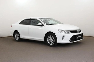 Седан Toyota Camry 2016 года, 1888000 рублей, Орёл