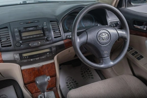 Седан Toyota Premio 2002 года, 659000 рублей, Томск