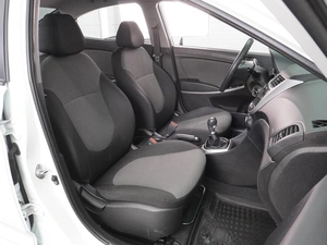 Седан Hyundai Solaris 2014 года, 975000 рублей, Воронеж