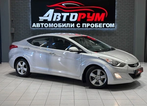 Седан Hyundai Avante 2011 года, 997000 рублей, Красноярск